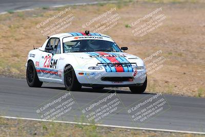 media/Jul-30-2022-Extreme Speed Twilight (Sat) [[245dd23dbe]]/Orange Inter Low/200PM Turn 11/